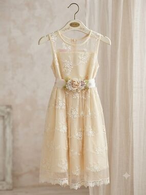 Ivory Floral Lace Girls' Formal Dress w/ Elegant Sash, Sz-10, NWTIvory Floral La